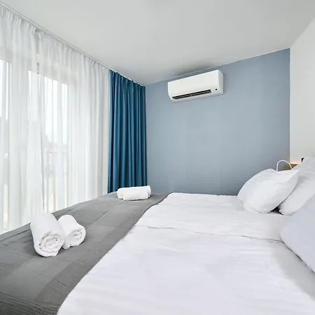 Apartment Royal Blue Umag
