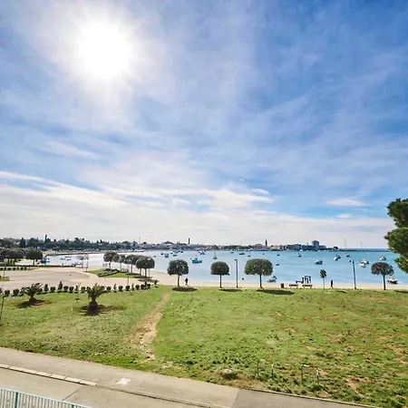 Royal Blue Apartment Umag