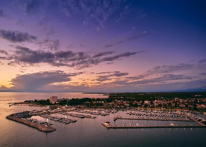 Royal Blue 아파트